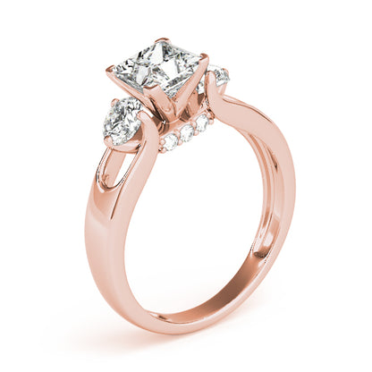 Engagement Ring M84597