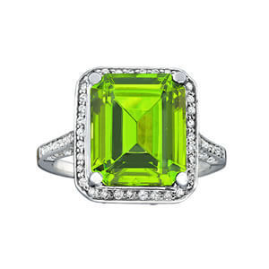 Emerald Cut Engagement Ring M84613