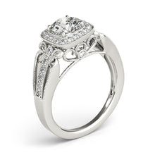 Load image into Gallery viewer, Round Engagement Ring M84682
