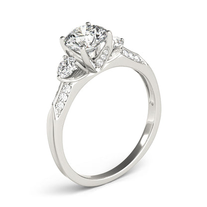 Round Engagement Ring M84895